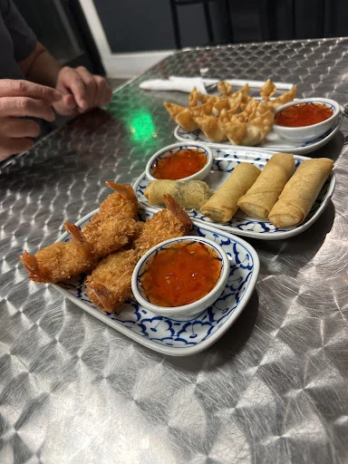 Attaros Thai photo 3